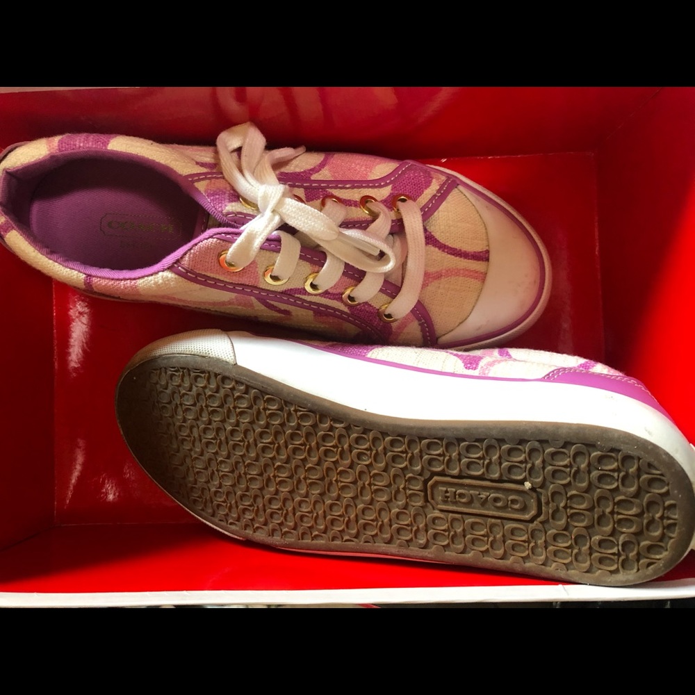 Coach shoes